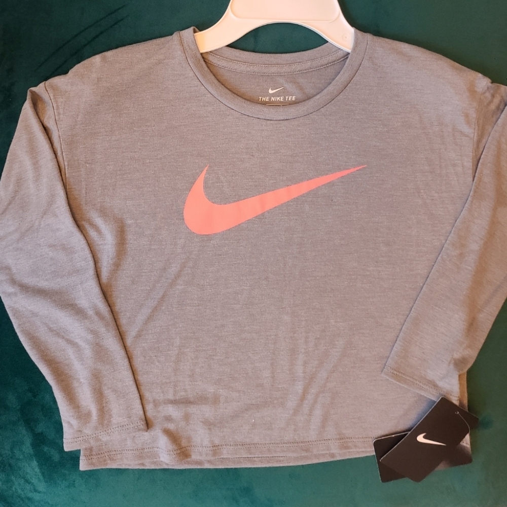 Nike long sleeve